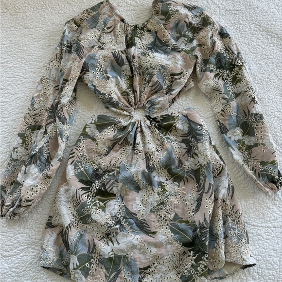 Gianni Bini Gorgeous Eyelet Dress! - Picture 6 of 11